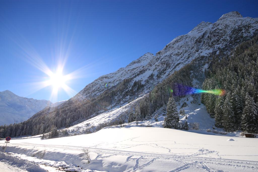Ferienwohnung S'Huamatl St. Leonhard im Pitztal Exterior foto
