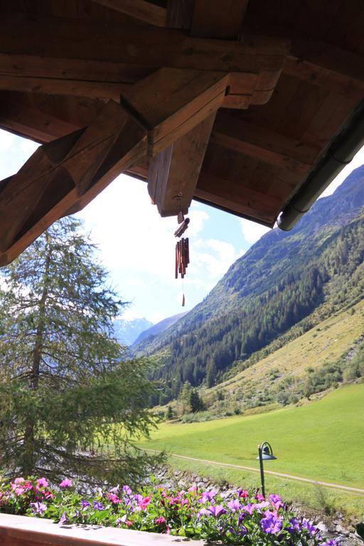 Ferienwohnung S'Huamatl St. Leonhard im Pitztal Exterior foto